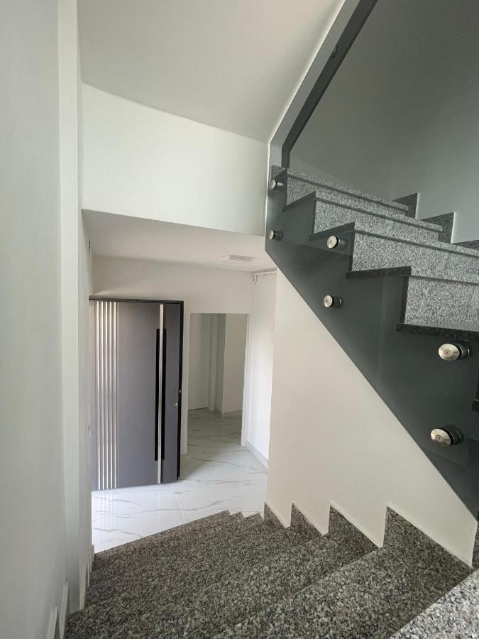 זאגרב Rozi Apartments מראה חיצוני תמונה