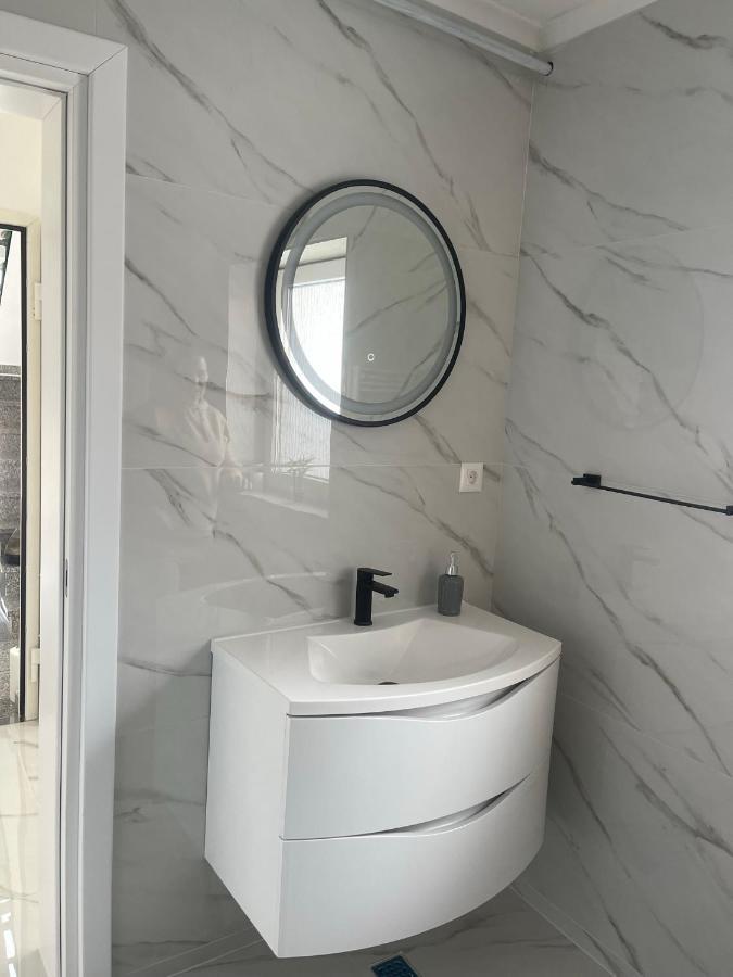 זאגרב Rozi Apartments מראה חיצוני תמונה