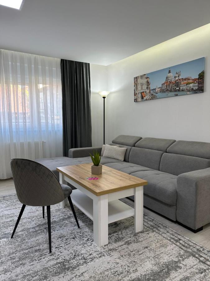 זאגרב Rozi Apartments מראה חיצוני תמונה